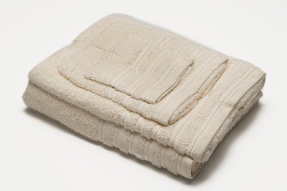 17TWLSET4COT(b)[TOWEL SET](ZAXARI) 560x560